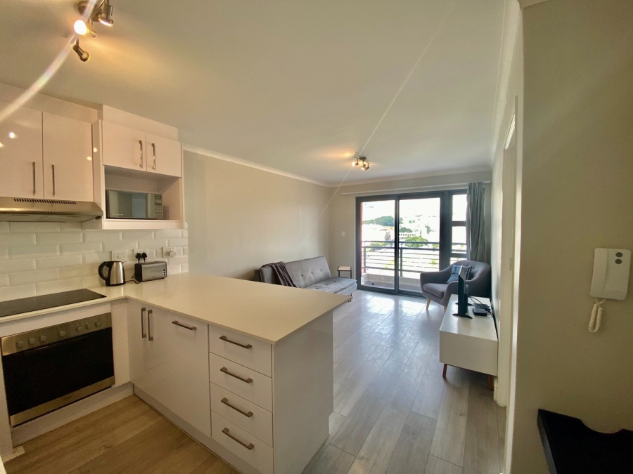 1 Bedroom Property for Sale in Observatory Western Cape